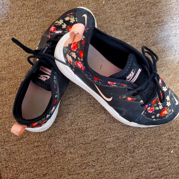Nike | Shoes | Nike Flex Contact 3 